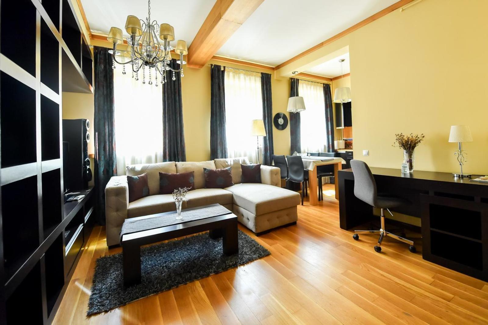 Luxury Apartment Braşov Extérieur photo